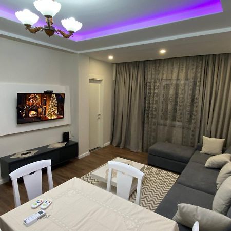 Komatas Modern Apartments In Bllok Area Tirana Exteriör bild